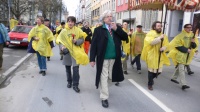 Prozession "Gott und Müll"